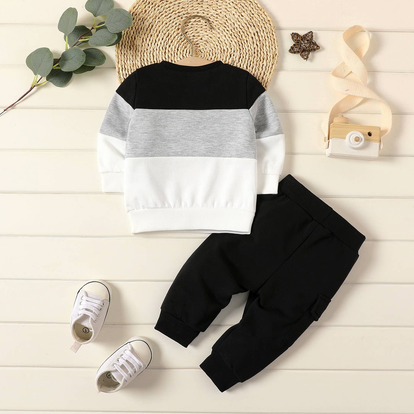 2pcs Baby Boy/Girl Long- and Solid Sweatpants Set