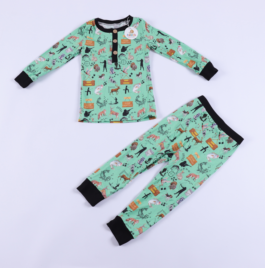Hunting & Fishing 2 pc jammie (also in sleeper)
